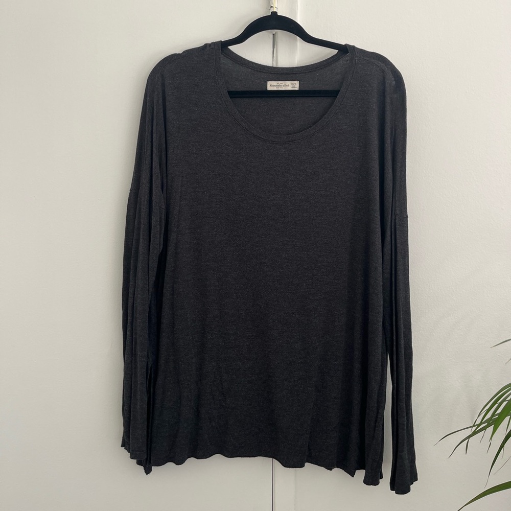 Abercrombie & Fitch Long Sleeve Top